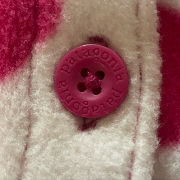 Patagonia 3M Fleece Pink & White Polka Dot Sweater - Picture 6 of 11